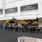 Cappuccini Spacious 3br Family Apartment, Fast Tram דירה *