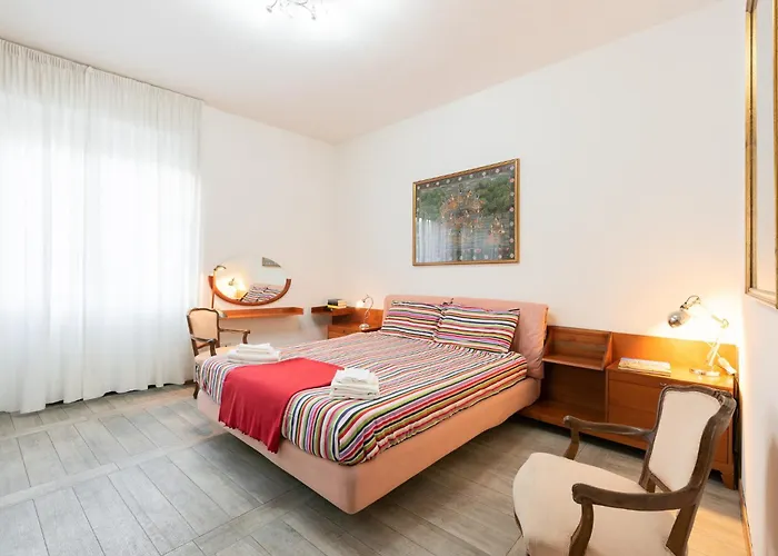 Cappuccini Spacious 3br Family Apartment, Fast Tram