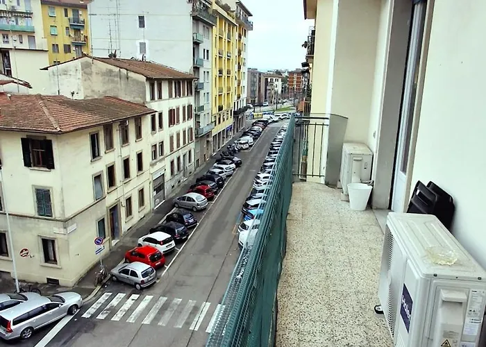 Cappuccini Spacious 3br Family Apartment, Fast Tram