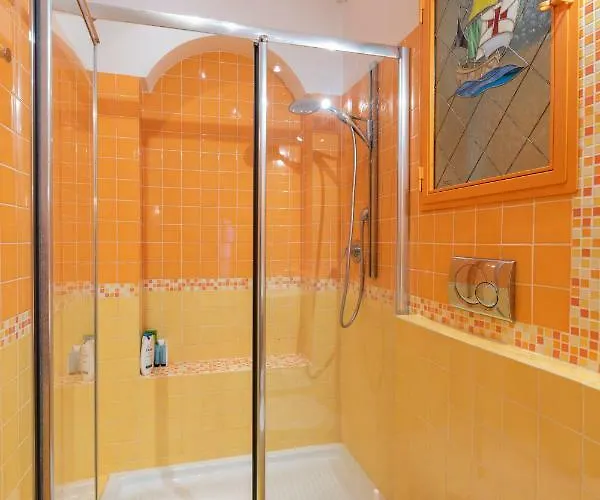 Cappuccini Spacious 3br Family Apartment, Fast Tram *