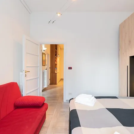 Cappuccini Family & Group 3 Bedrooms Jacuzzi Fast Wi-fi Air Conditioned Tram Апартаменты Флоренция
