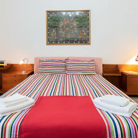 Cappuccini Family & Group 3 Bedrooms Jacuzzi Fast Wi-fi Air Conditioned Tram Апартаменты *